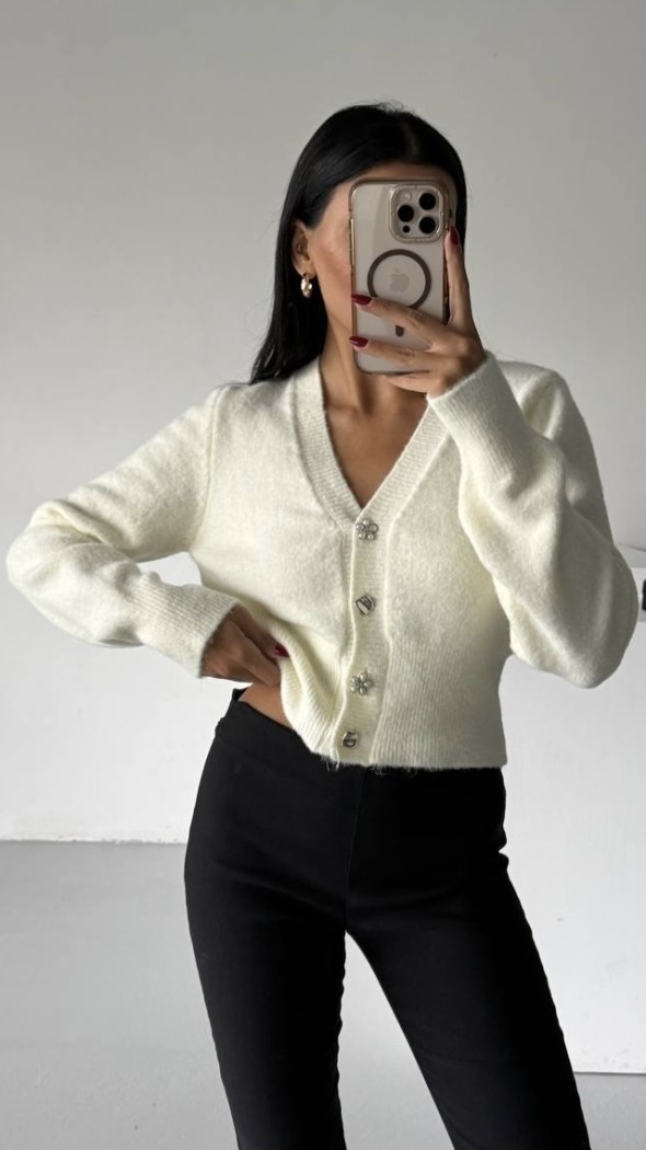 קרדיגן לולה