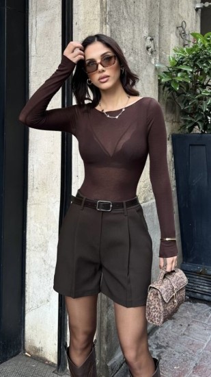 שורט וחגורה