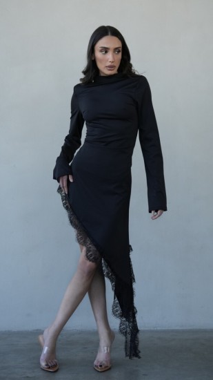 שמלה אסימטרי