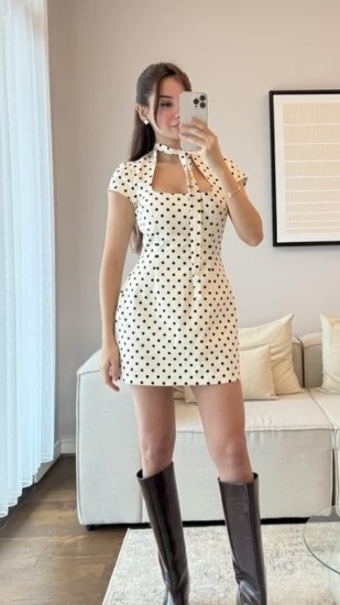 שמלת נקודות קשירה