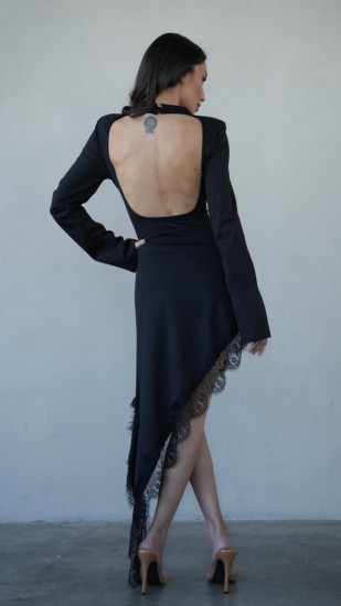 שמלה אסימטרי