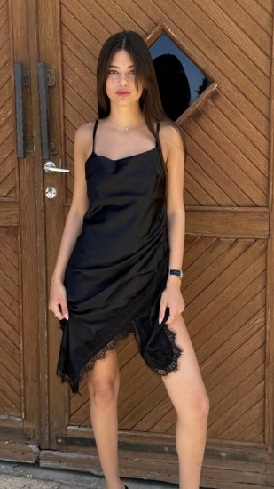 שמלה תחרה