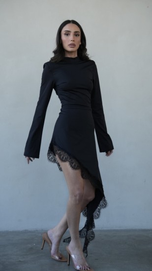 שמלה אסימטרי