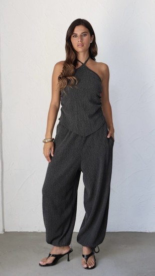 חליפה קולר